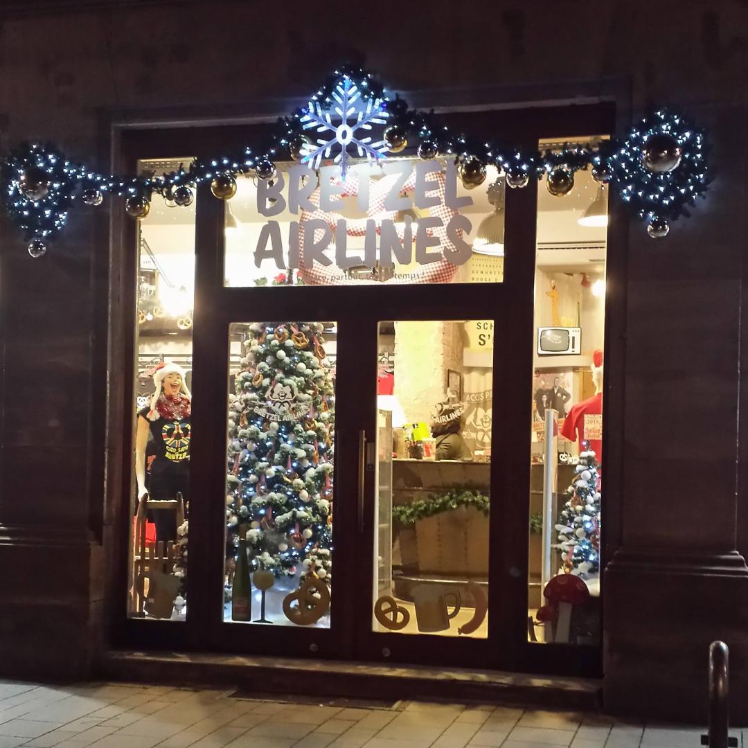 Boutique de Strasbourg (déco de Noël)